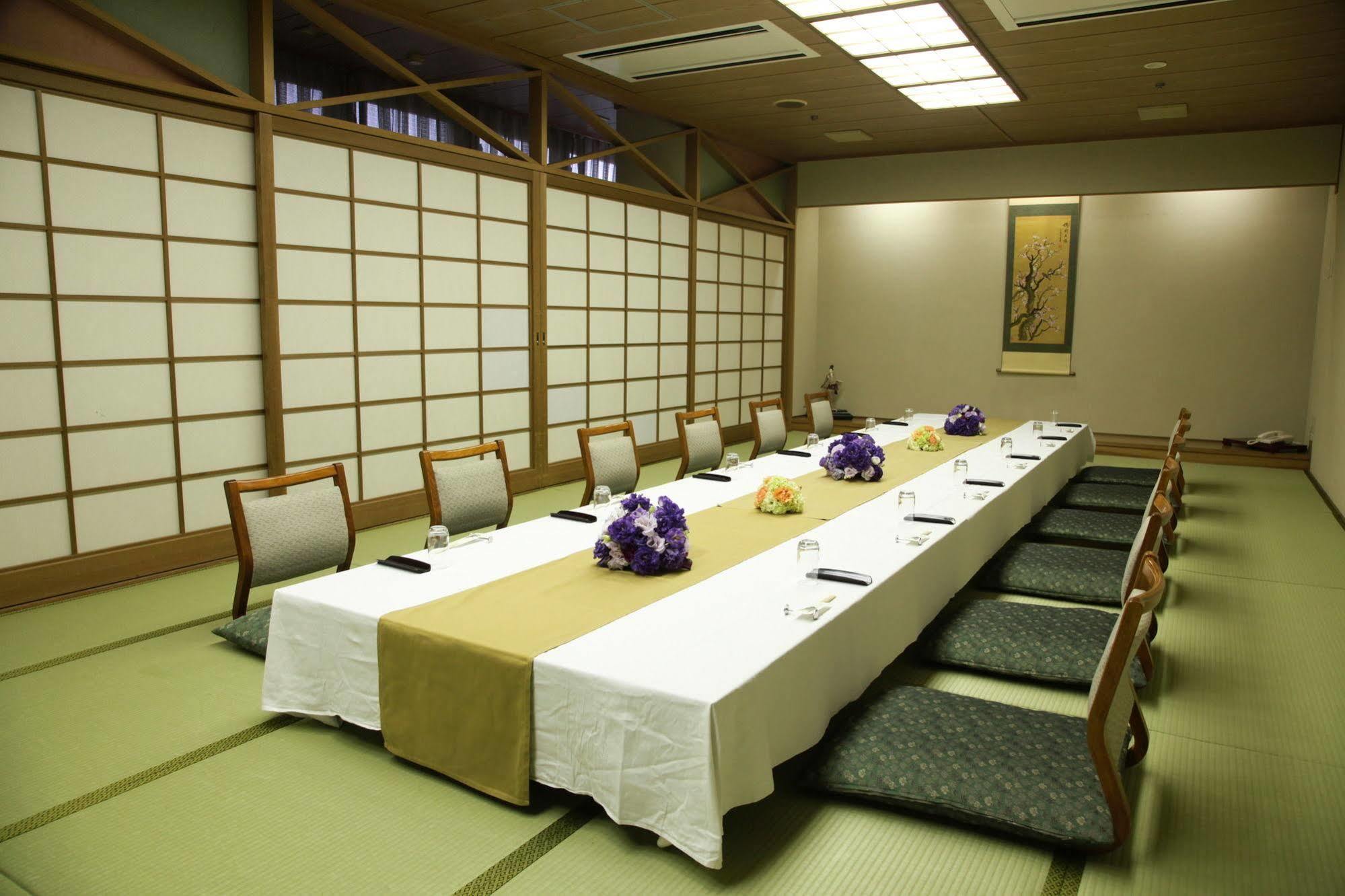 Dogo Hotel Mielparque Matsuyama มัตสึยามะ ภายนอก รูปภาพ